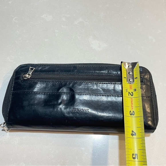 RUDSAK BLACK LEATHER WALLET - Picture 14 of 15